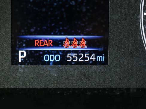 Used 2024 Toyota Corolla LE image 8