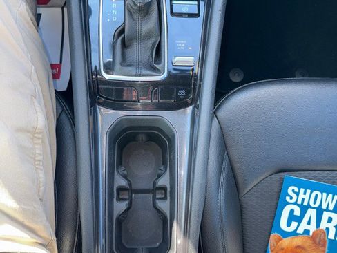 Used 2024 Jeep Compass Latitude image 19