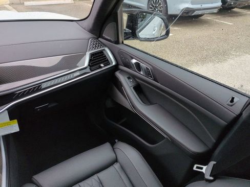 New 2026 BMW X5 M60i AWD/4WD image 17