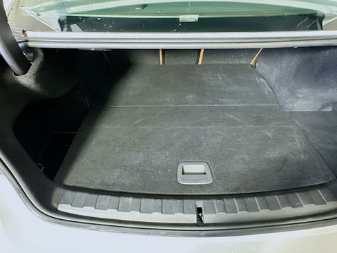 Used 2022 BMW 330e xDrive w/ Premium Package image 30