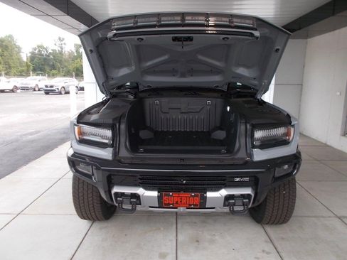 New 2025 GMC Hummer EV 2X image 9