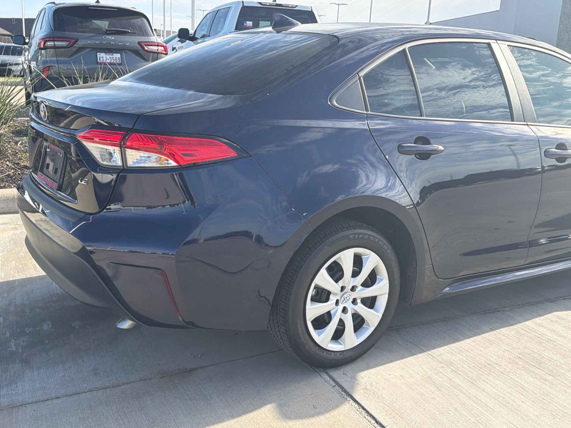 Certified 2025 Toyota Corolla LE FWD image 3