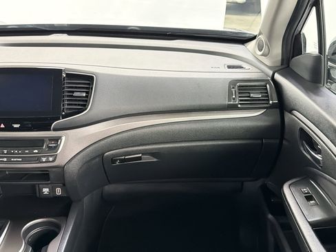 Certified 2023 Honda Ridgeline Sport image 27