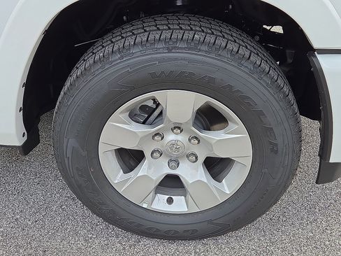 New 2026 RAM 1500 Big Horn image 7