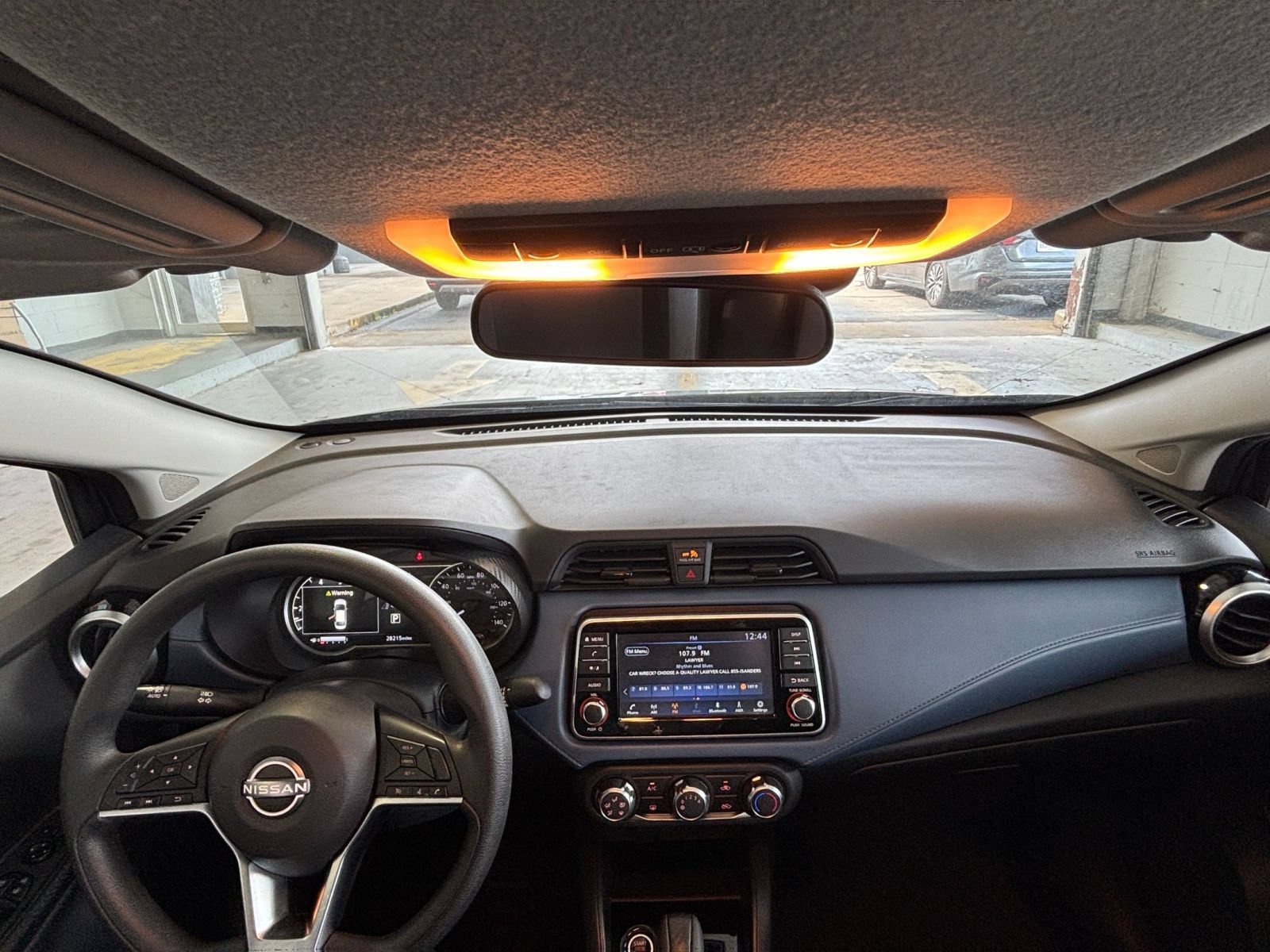 Used 2025 Nissan Versa SV FWD image 31