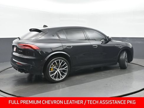 Used 2023 Maserati Grecale Modena AWD/4WD image 3