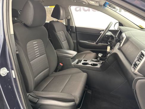 Used 2020 Kia Sportage LX w/ LX Popular Package AWD/4WD image 28
