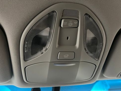 Used 2018 Hyundai Santa Fe Sport image 24