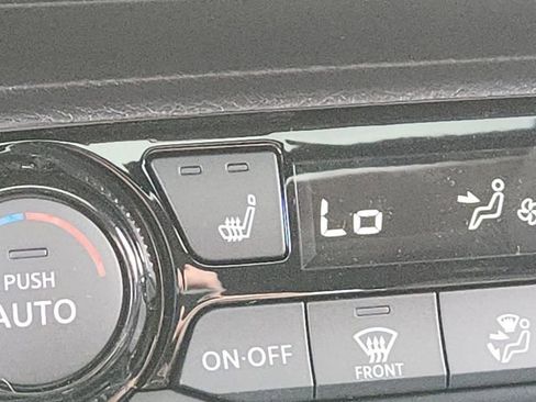 New 2026 Nissan Kicks SV w/ SV Premium Package image 15