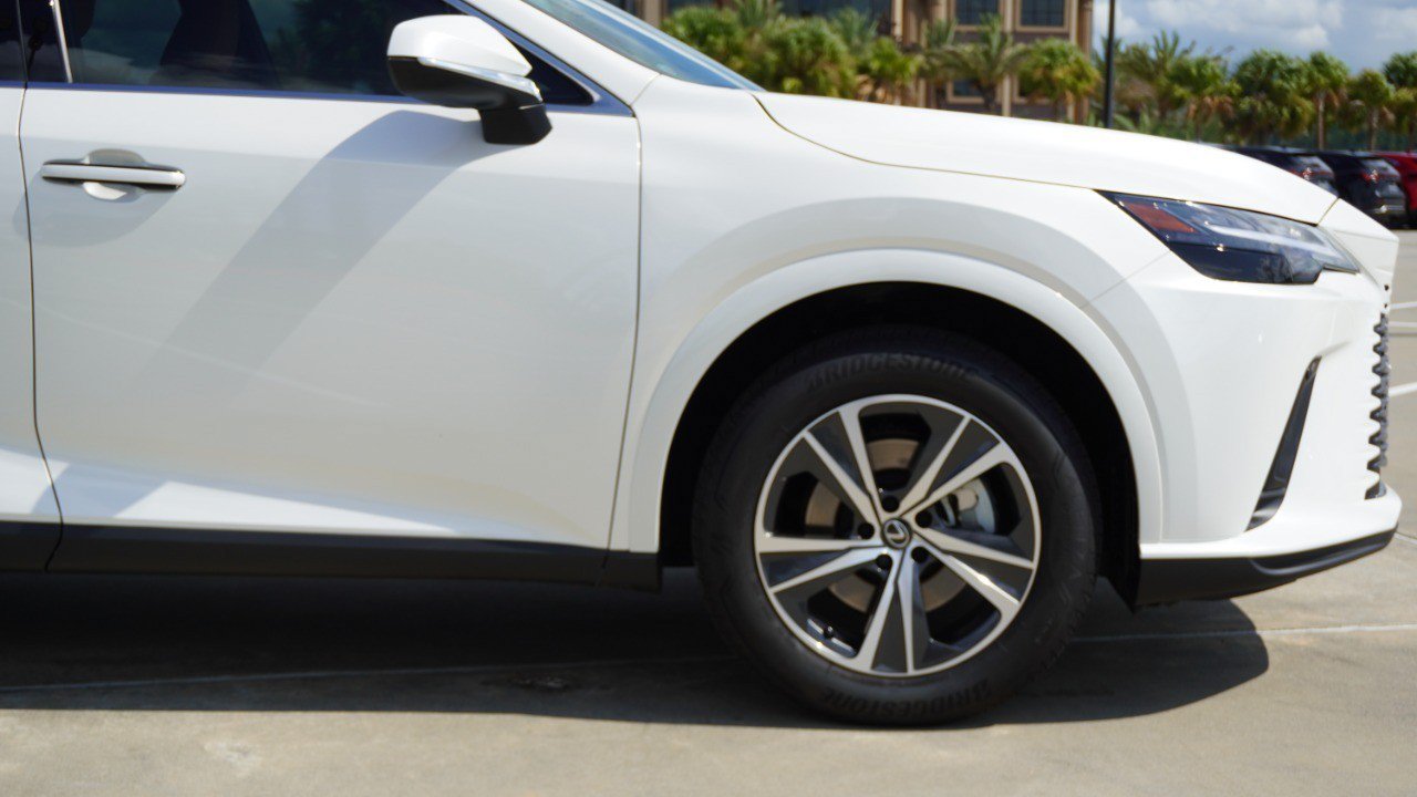 Certified 2024 Lexus RX 350 Premium w/ Accessory Package (Z1) FWD image 9