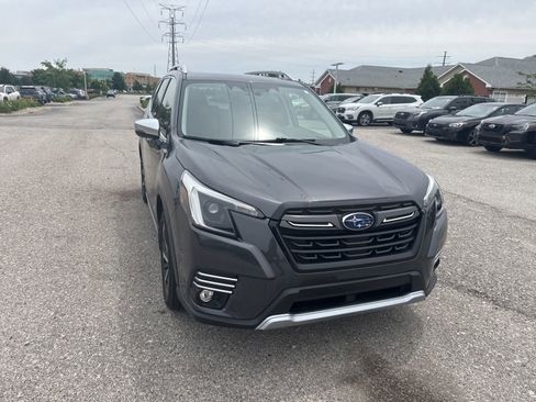 Certified 2022 Subaru Forester Touring w/ Popular Package #2 AWD/4WD image 6