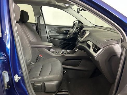 Used 2023 GMC Terrain SLE w/ Driver Convenience Package FWD image 28