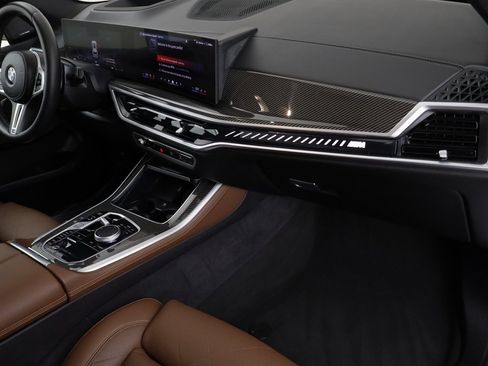 Used 2026 BMW X5 M60i image 20