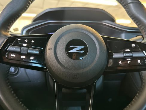 Used 2025 Nissan Z Sport w/ Floor Mat Package RWD image 22