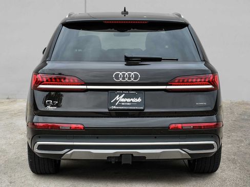 Used 2024 Audi Q7 2.0T Premium Plus w/ Premium Plus Package AWD/4WD image 10