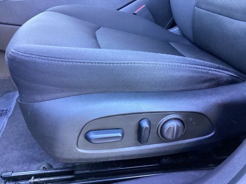 Used 2023 Chevrolet Malibu LT image 12