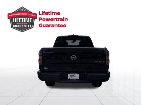 Certified 2024 Nissan Frontier SV w/ Technology Package AWD/4WD image 4