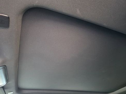 Used 2022 Chevrolet Tahoe LT w/ LT Signature Package image 18