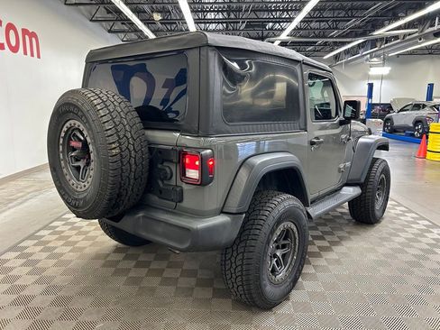 Used 2019 Jeep Wrangler Sport AWD/4WD image 8