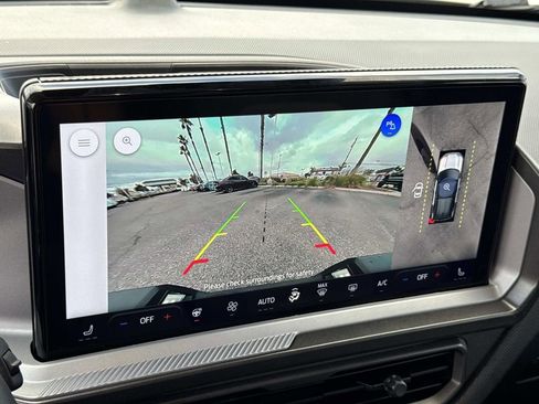 Used 2025 Ford Bronco Sport Badlands image 16