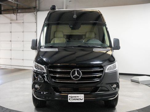 Used 2020 Mercedes-Benz Sprinter 3500 image 2