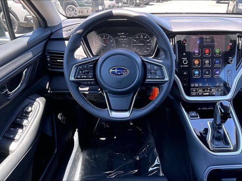 Certified 2025 Subaru Outback Premium w/ Popular Package #1A AWD/4WD image 5