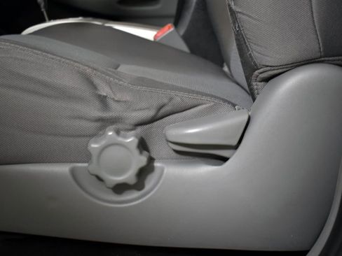 Used 2015 Toyota Tacoma 4x4 Double Cab w/ TRD Off-Road Package image 13