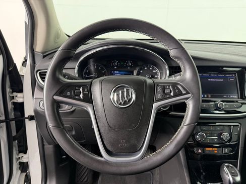 Used 2022 Buick Encore Preferred w/ Safety Package FWD image 12