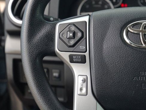Used 2016 Toyota Tundra SR5 AWD/4WD image 18