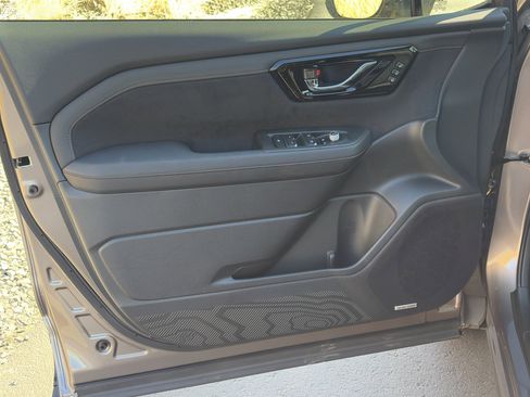 New 2025 Subaru Forester Touring image 25