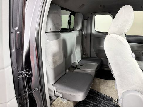 Used 2011 Toyota Tacoma 4x4 Access Cab w/ SR5 Pkg #2 image 31