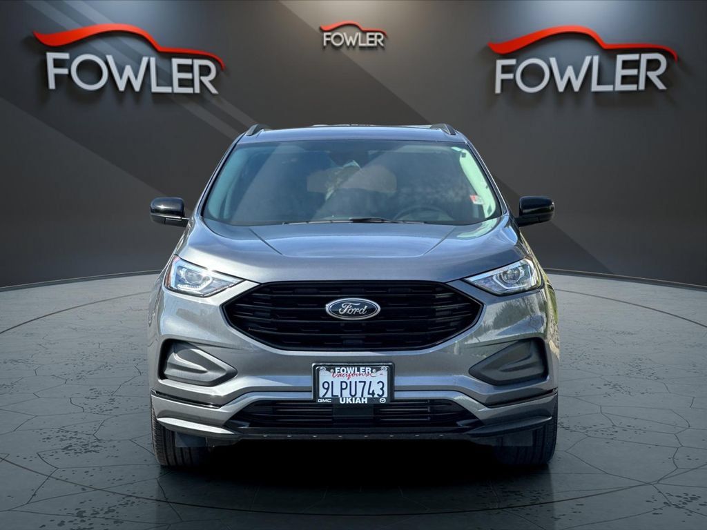 Used 2024 Ford Edge SE w/ Black Appearance Package AWD/4WD image 7