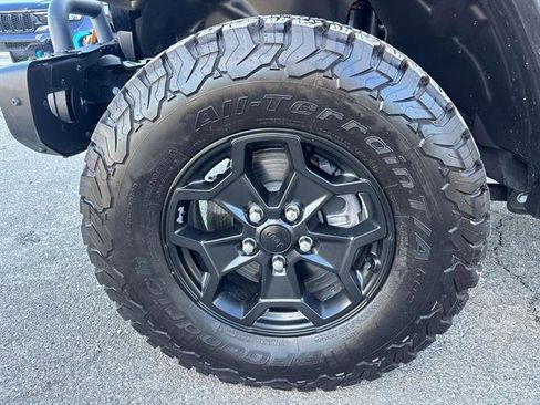 Certified 2023 Jeep Wrangler Unlimited Rubicon 4xe image 5