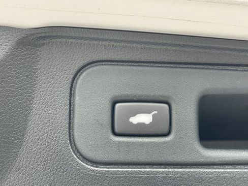 Used 2023 Honda Passport TrailSport image 11