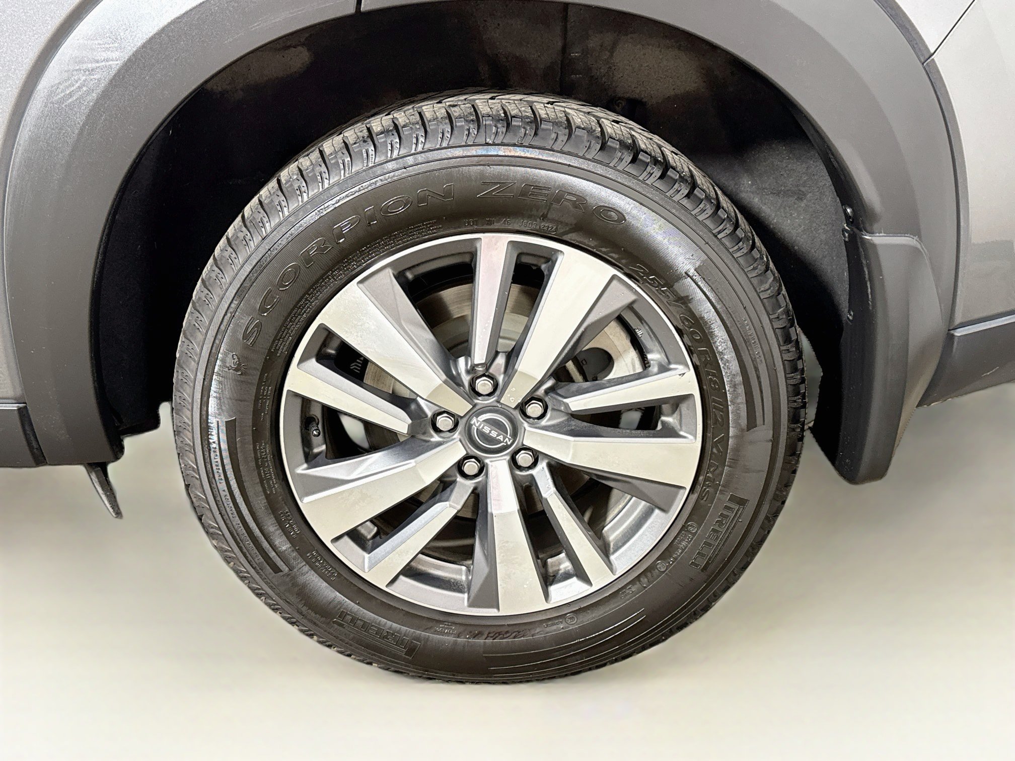 Used 2024 Nissan Pathfinder SL AWD/4WD image 26