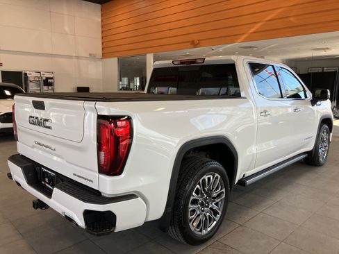 Used 2024 GMC Sierra 1500 Denali Ultimate AWD/4WD image 5