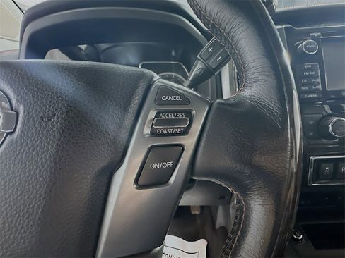 Used 2018 Nissan Titan Platinum Reserve image 34