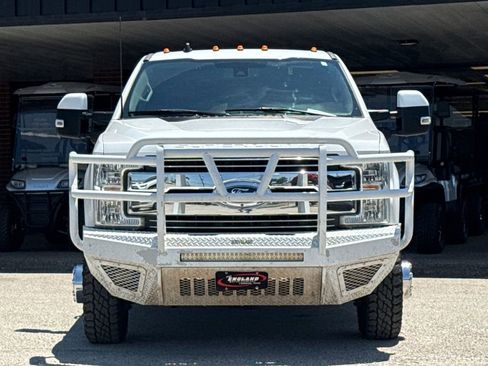 Used 2019 Ford F350 Lariat w/ Lariat Ultimate Package AWD/4WD image 2