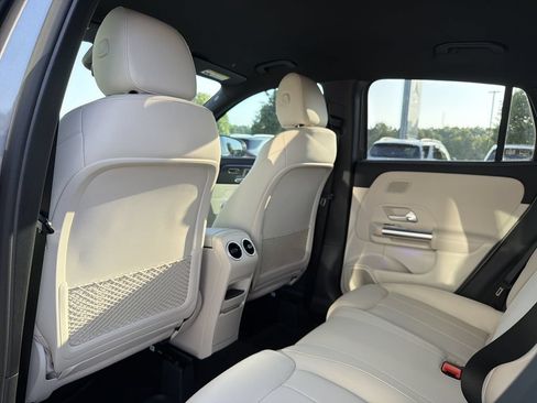Certified 2026 Mercedes-Benz GLA 250 4MATIC image 12