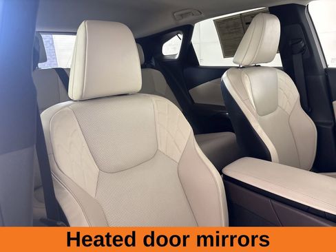 Used 2024 Lexus RX 350 Premium w/ Accessory Package (Z1) image 29