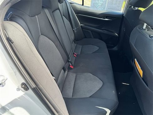 Used 2023 Toyota Camry LE image 17