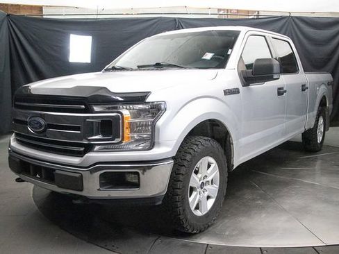 Used 2018 Ford F150 XLT w/ Heavy-Duty Payload Package image 6
