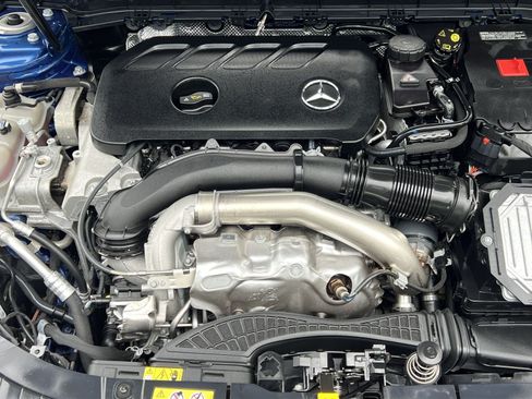 Used 2026 Mercedes-Benz GLB 250 4MATIC image 34