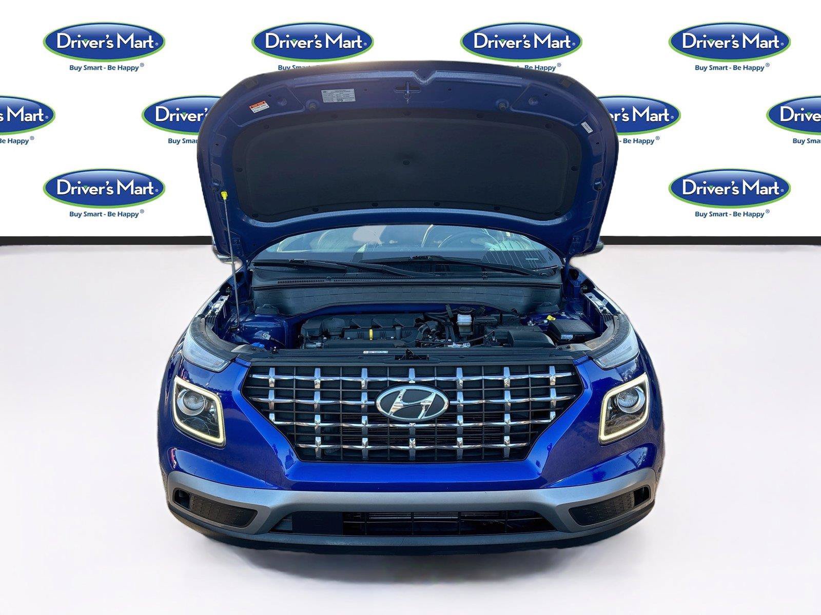 Used 2023 Hyundai Venue Limited FWD image 32