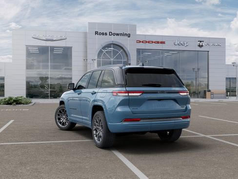 New 2026 Jeep Grand Cherokee Summit image 3