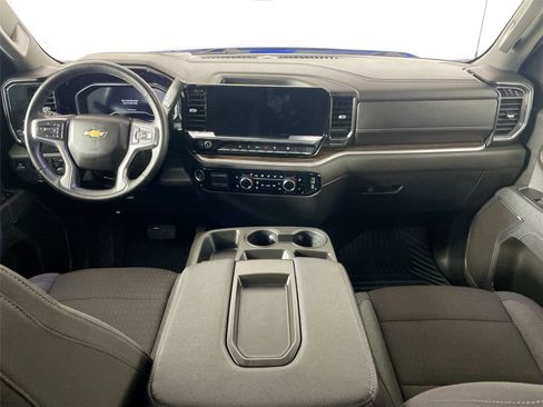 Used 2025 Chevrolet Silverado 1500 LT image 21