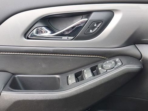 Used 2021 Chevrolet Traverse LS w/ LPO, Floor Liner Package image 19