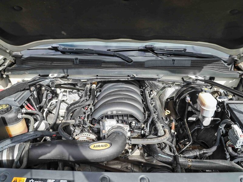 Used 2014 Chevrolet Silverado 1500 High Country w/ High Country Premium Package AWD/4WD image 33
