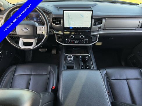 Used 2024 Ford Expedition XLT image 10
