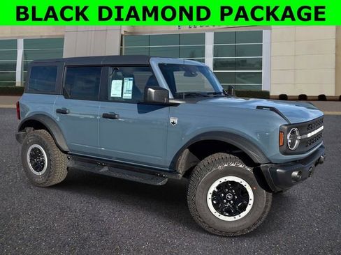New 2025 Ford Bronco Big Bend w/ Black Diamond Package AWD/4WD image 1